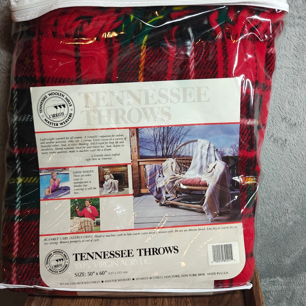 Vintage New Tennessee Woolen Mills Throw Blanket Unisex 50x60 Red Tartan Plaid